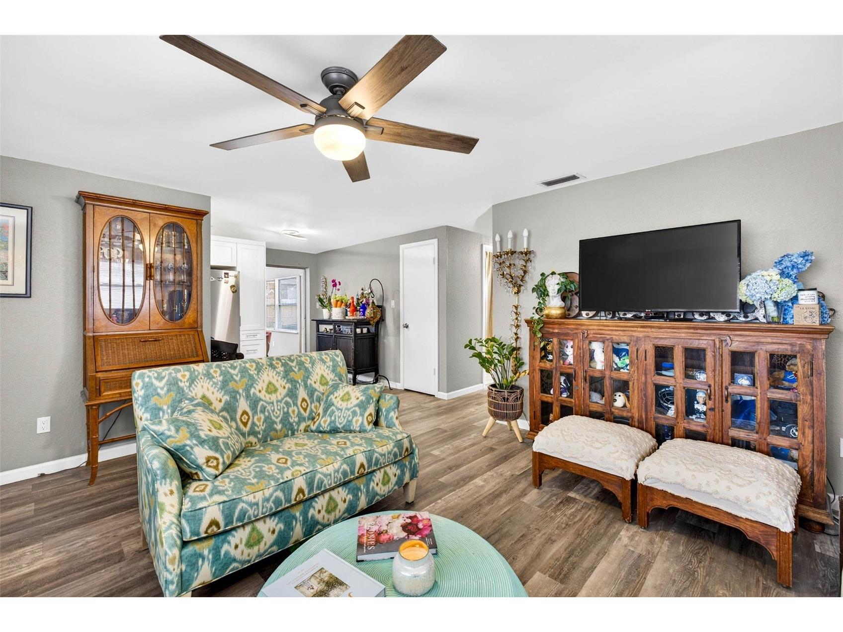 1016 Windsor Hill Way Tarpon Springs FL 34689 W7884504 image4