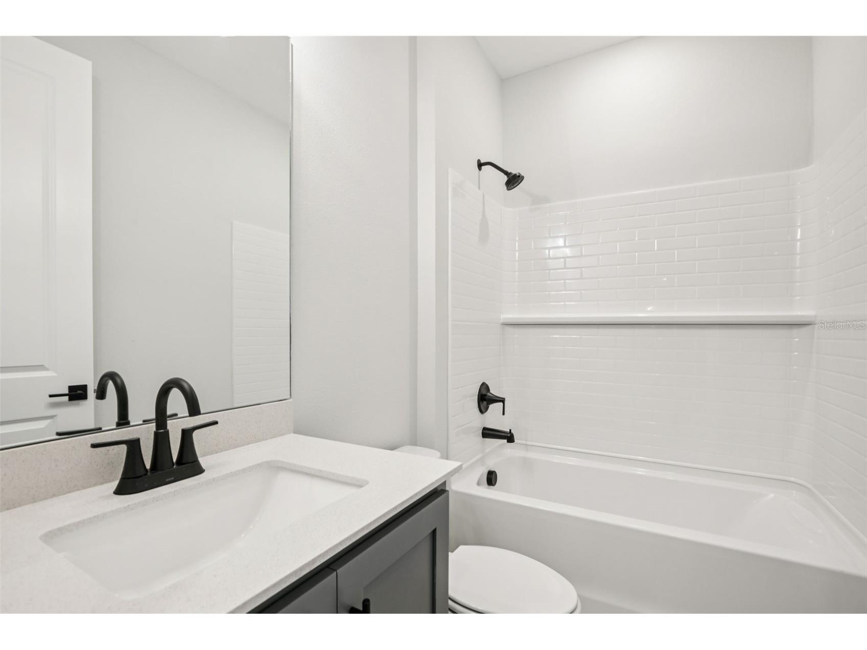 10160 Hidden Hammock Loop Parrish FL 34219 TB8461236 image16