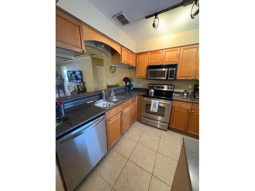10160 Sailwinds Boulevard S #206 Largo FL 33773 TB8477823 image3