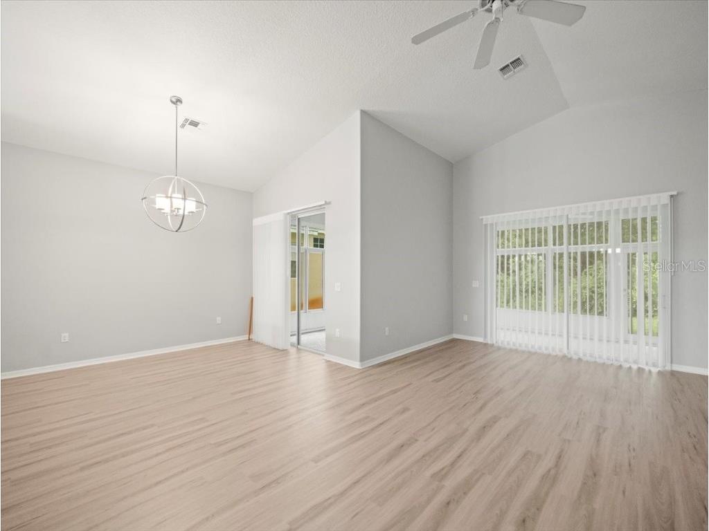 10163 Holly Berry Drive Weeki Wachee FL 34613 W7878744 image16