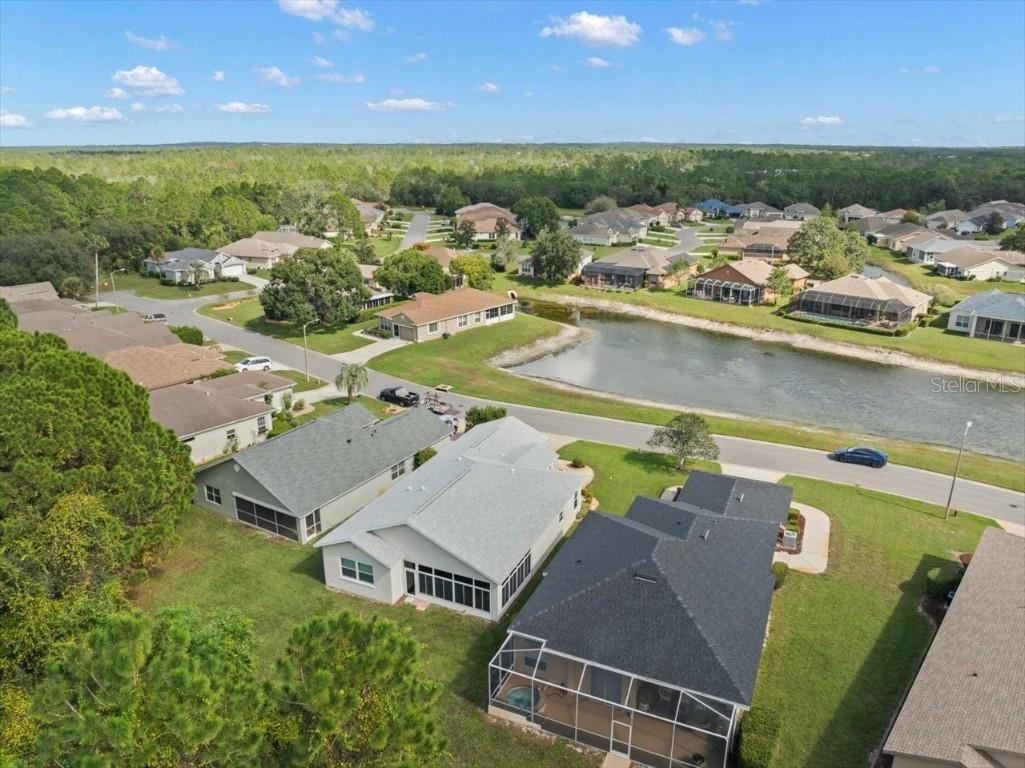 10163 Holly Berry Drive Weeki Wachee FL 34613 W7878744 image8