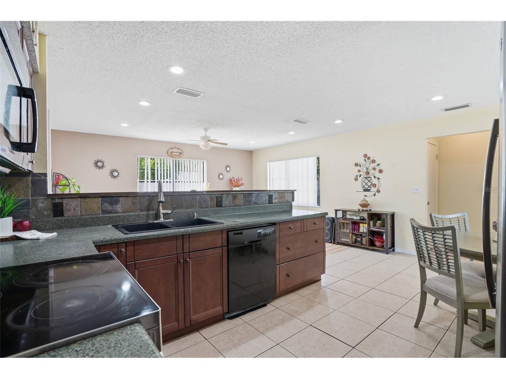 10164 Gifford Drive Spring Hill FL 34608 TB8503902 image7