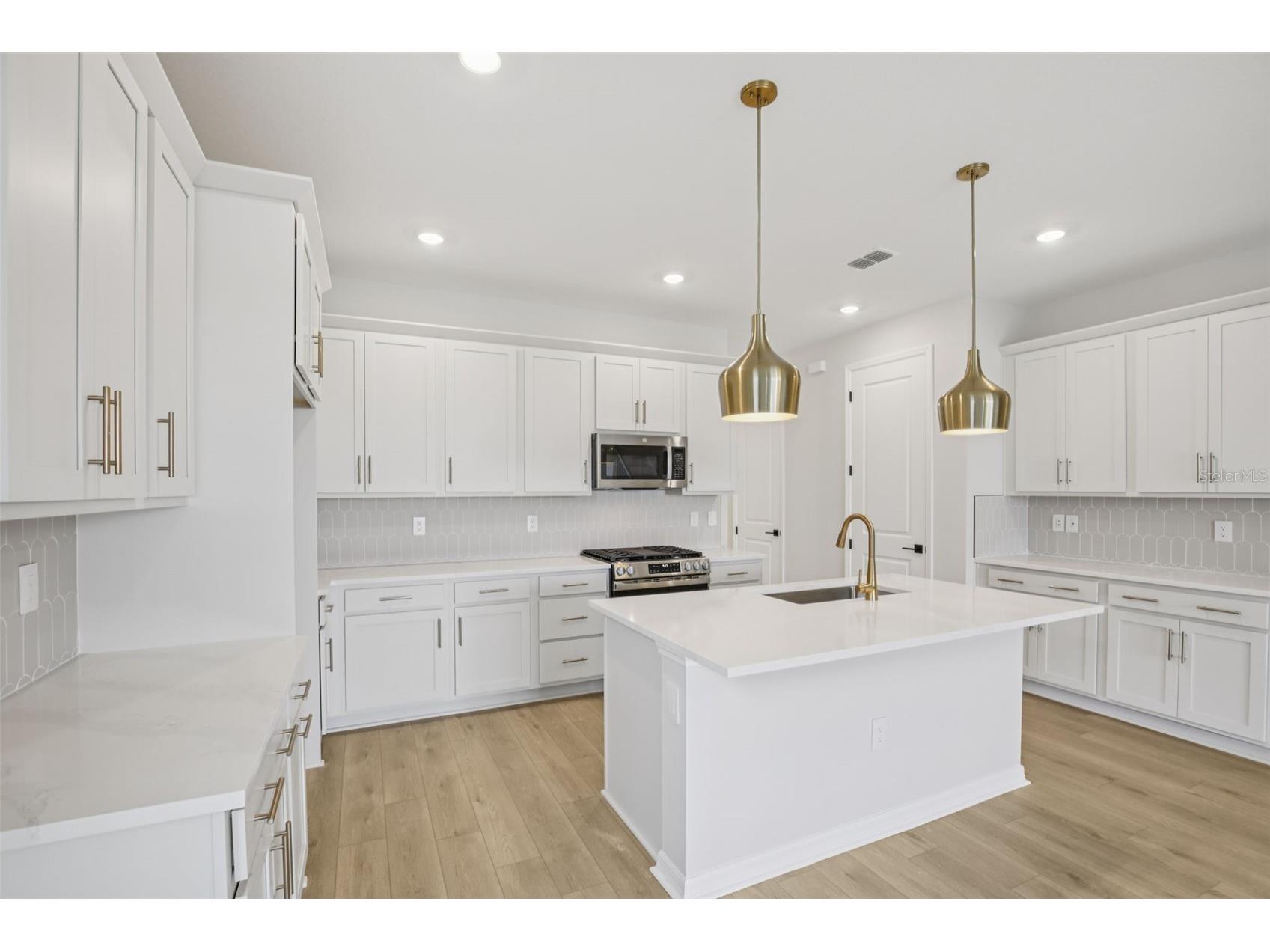 10167 Hidden Hammock Loop Parrish FL 34219 TB8451216 image12