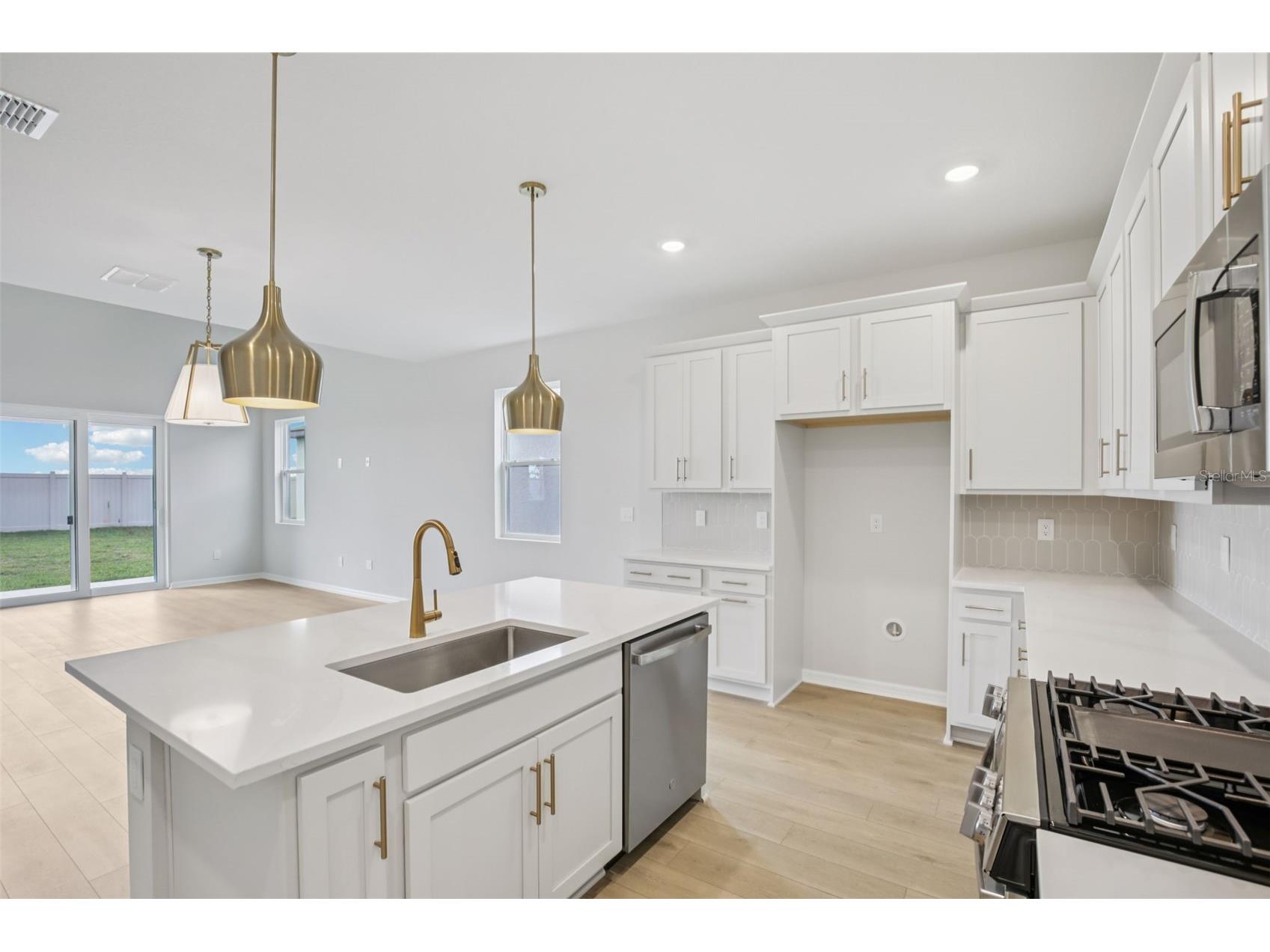 10167 Hidden Hammock Loop Parrish FL 34219 TB8451216 image15