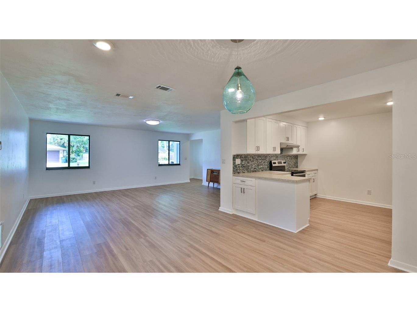 1017 Chippewa Trail Daytona Beach FL 32117 V4943309 image10