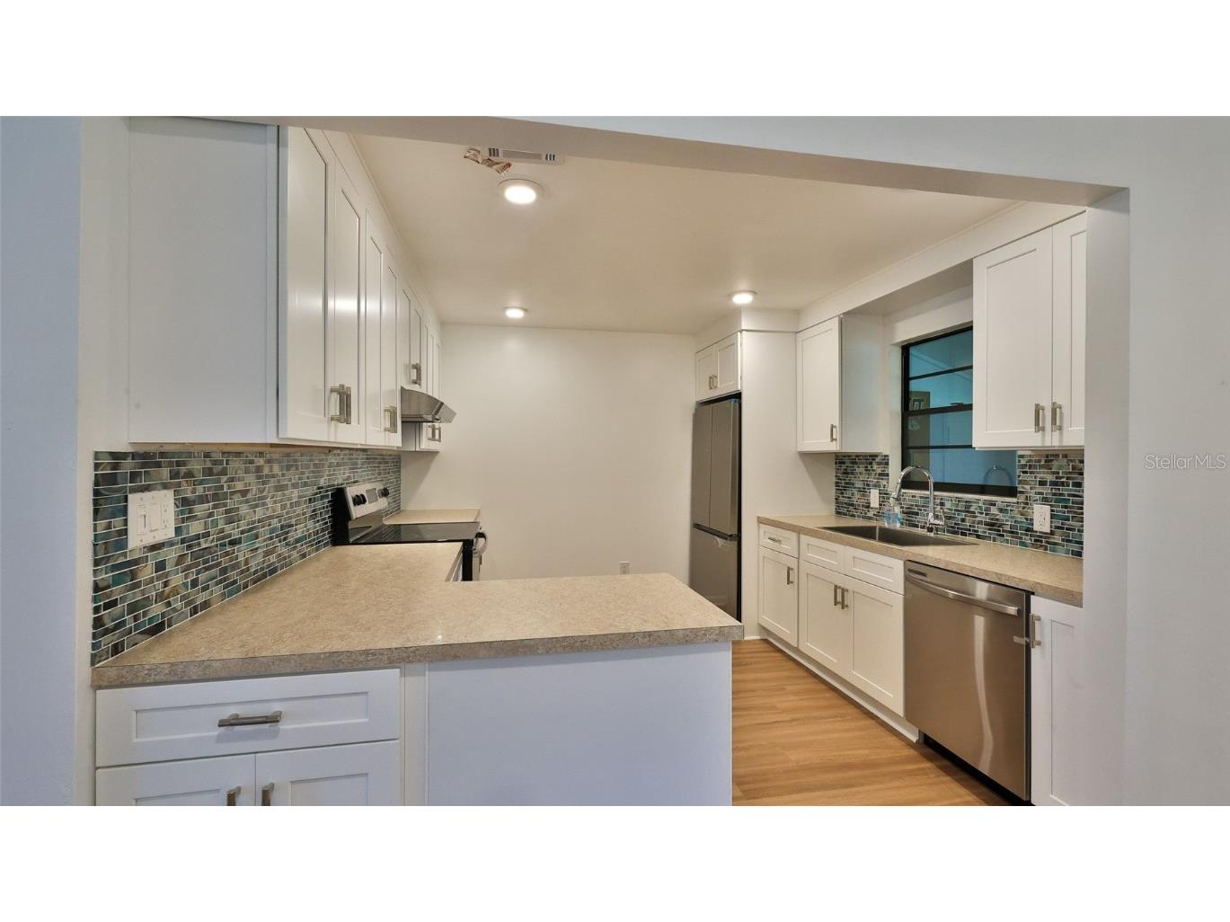 1017 Chippewa Trail Daytona Beach FL 32117 V4943309 image7