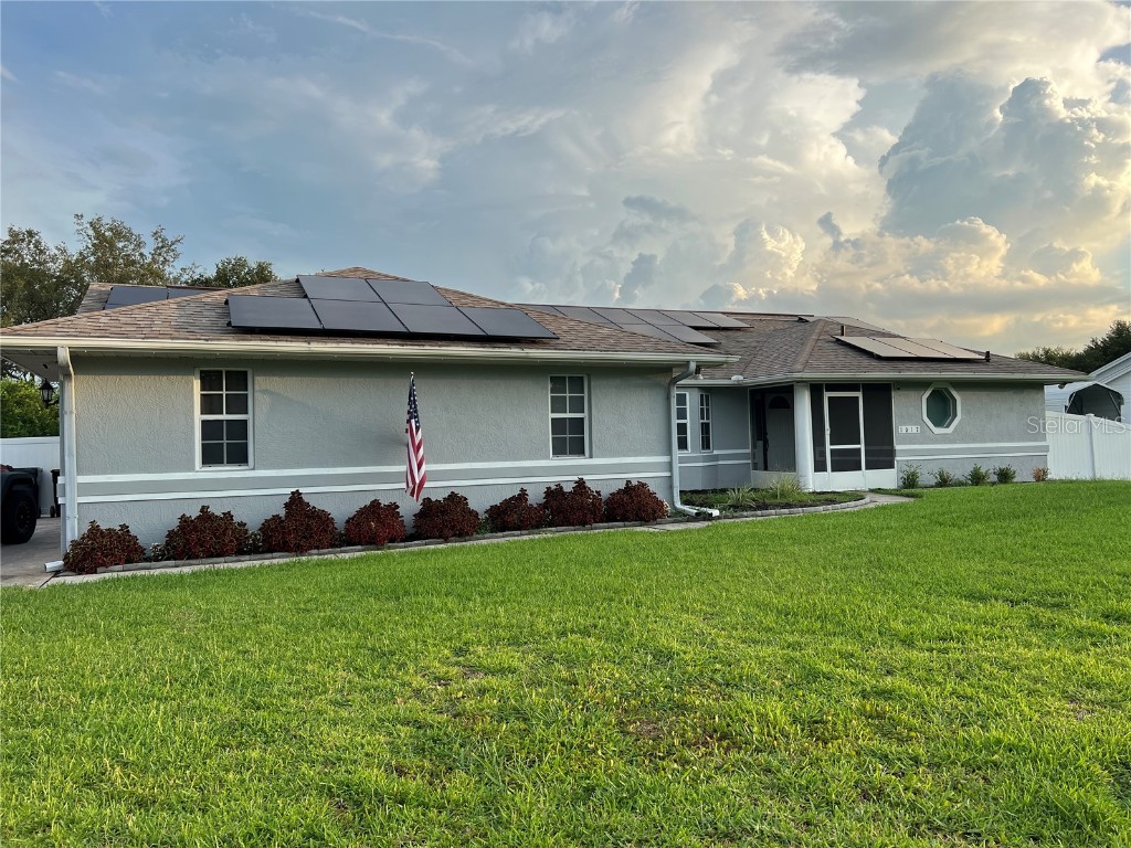 1017 Country Lake Circle Lake Wales FL 33898 J963582 image1