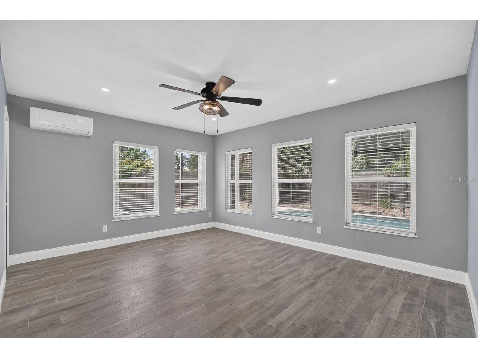 1017 E Indian Oaks Daytona Beach FL 32117 V4949832 image16