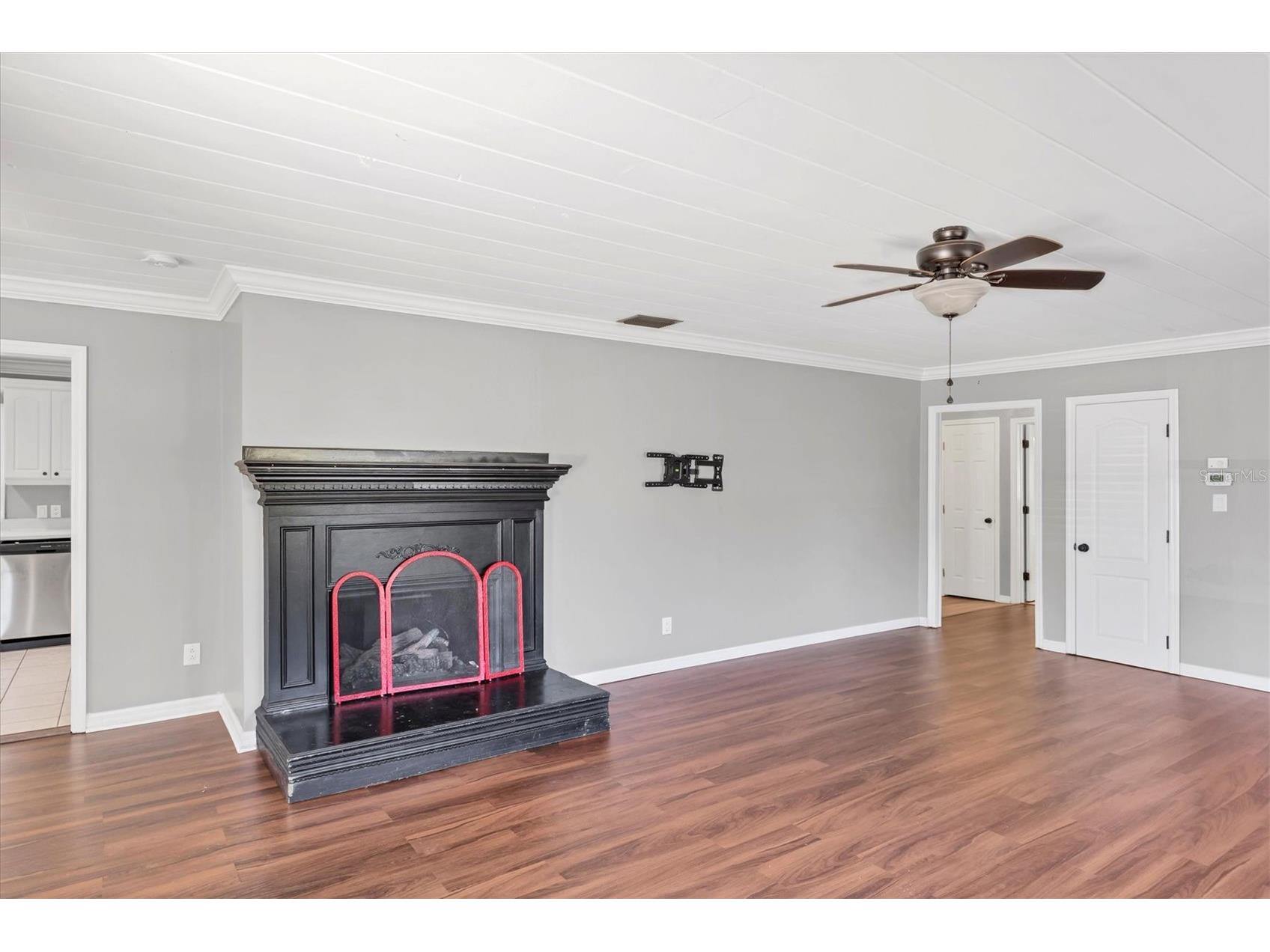 1017 Gary Avenue Ellenton FL 34222 A4680322 image12