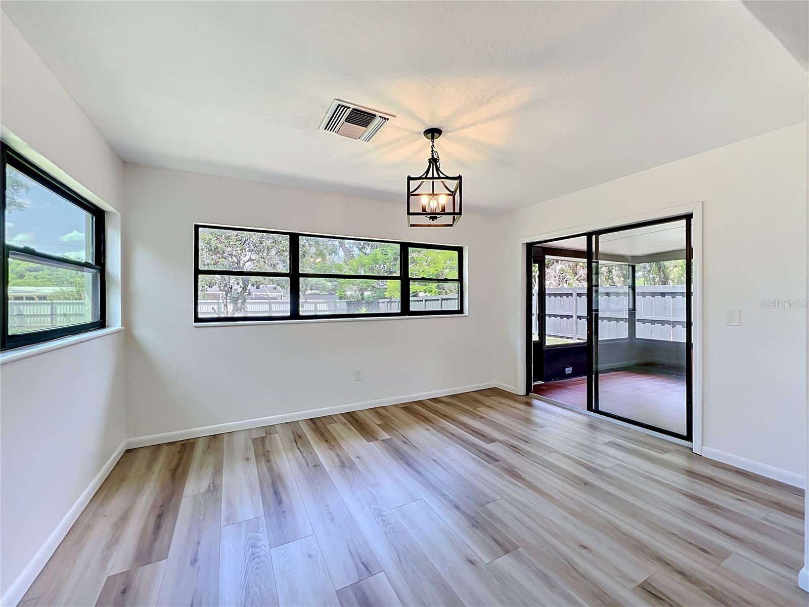 1017 Malone Drive Orlando FL 32810 O6405309 image4