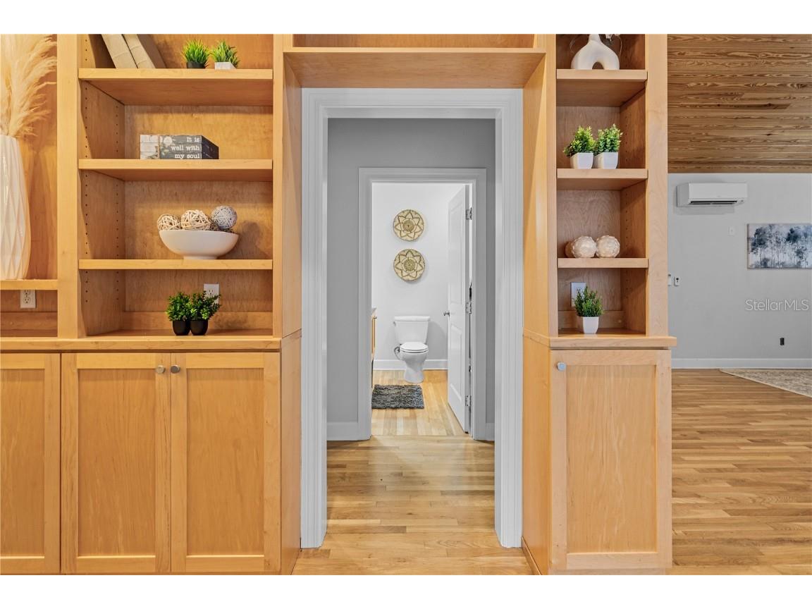 1017 NE 3rd Avenue Gainesville FL 32601 GC536072 image3