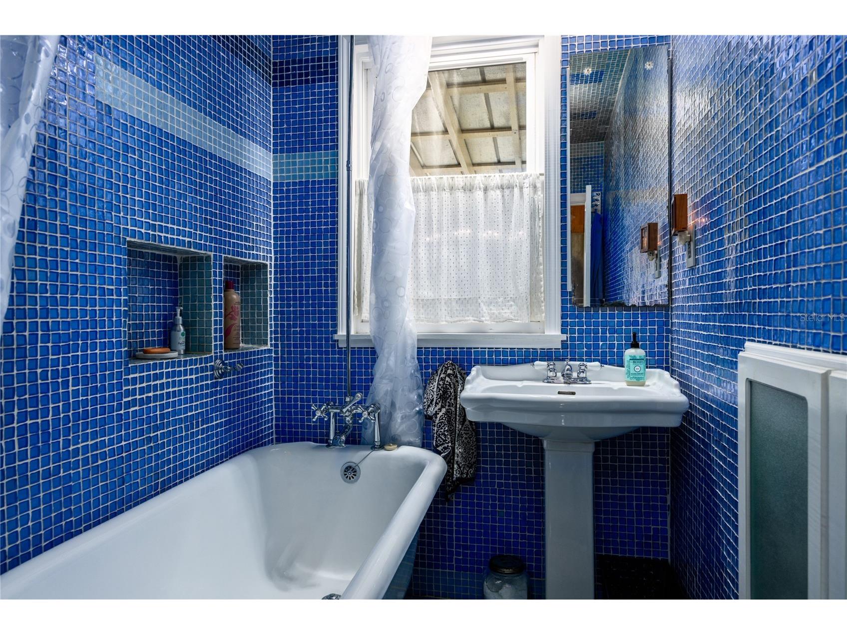 1017 NE 8th Avenue Gainesville FL 32601 GC538496 image28