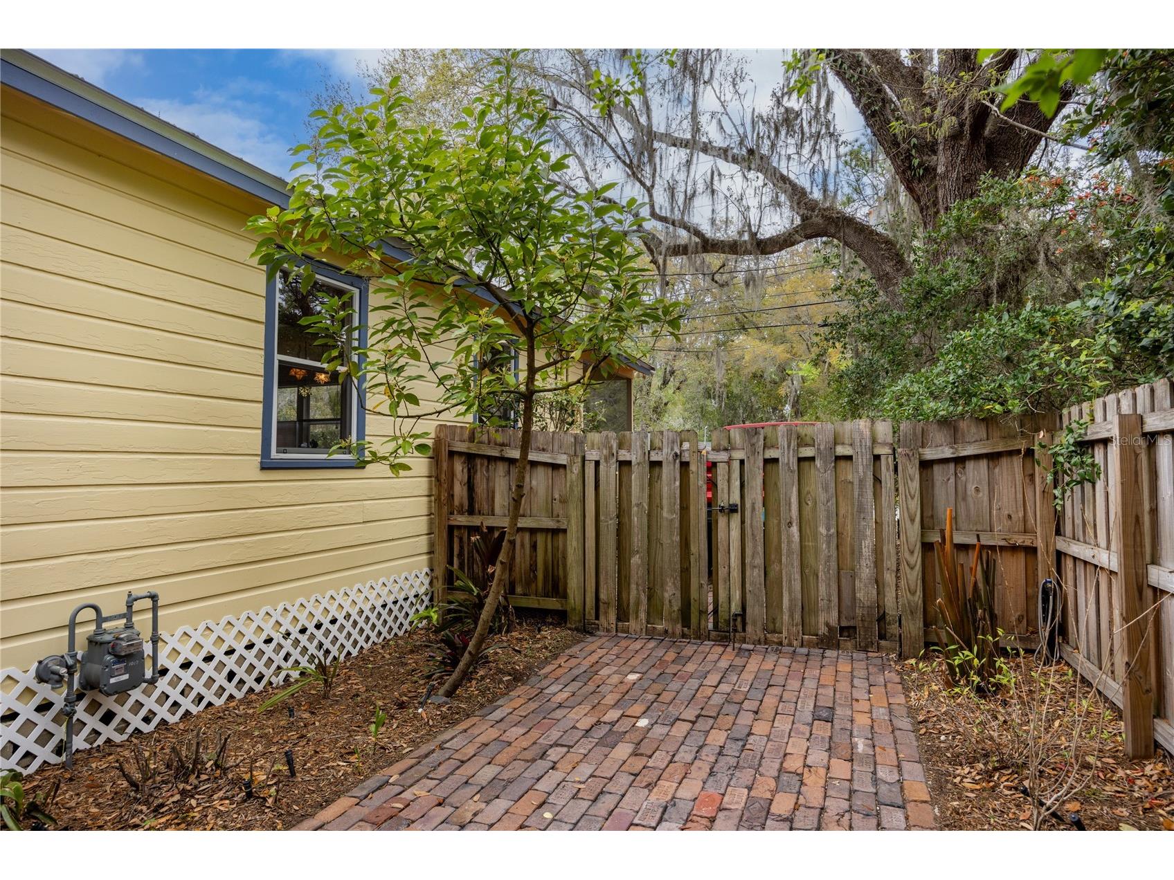 1017 NE 8th Avenue Gainesville FL 32601 GC538496 image41