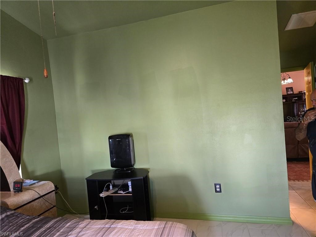 1017 NW 15th Street Cape Coral FL 33993 TB8450924 image23