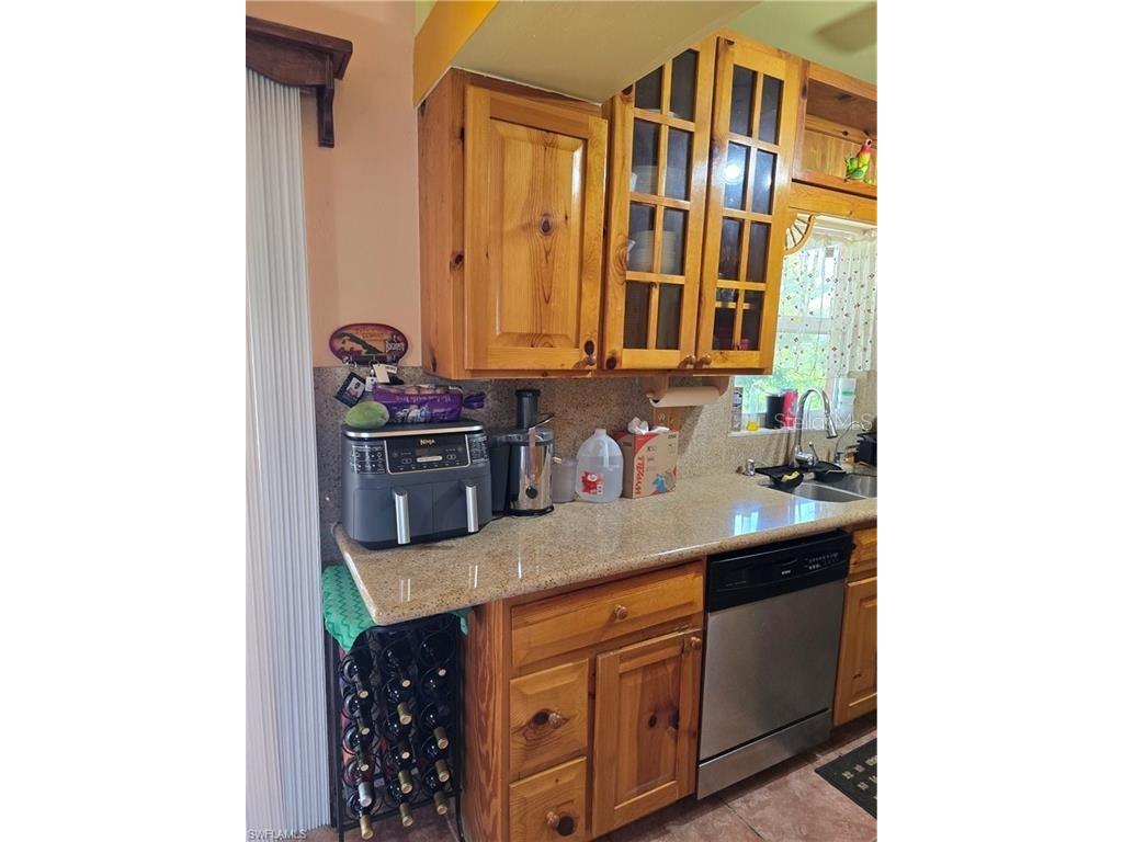 1017 NW 15th Street Cape Coral FL 33993 TB8450924 image33