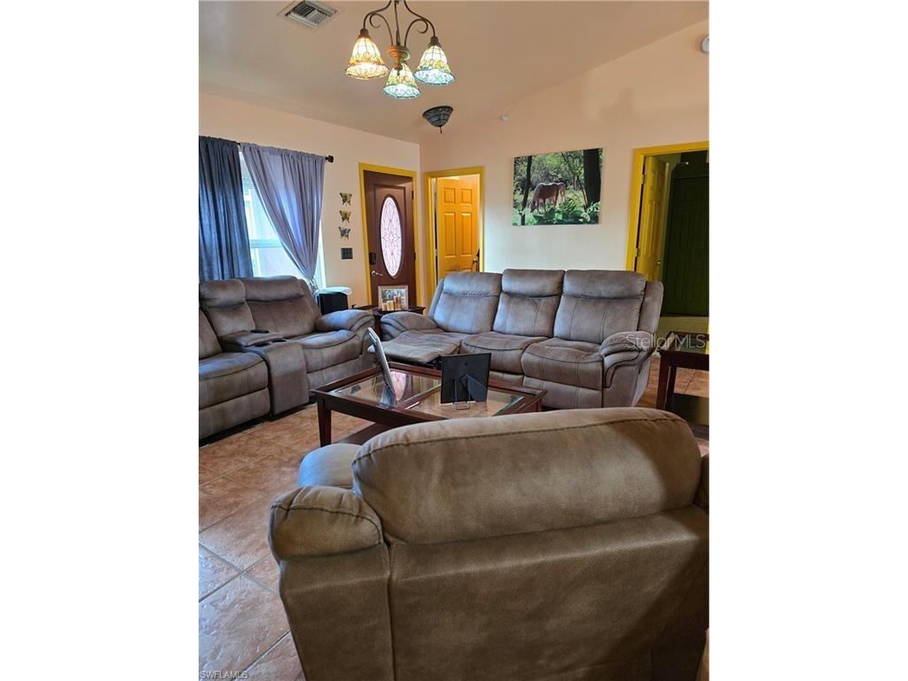 1017 NW 15th Street Cape Coral FL 33993 TB8450924 image7