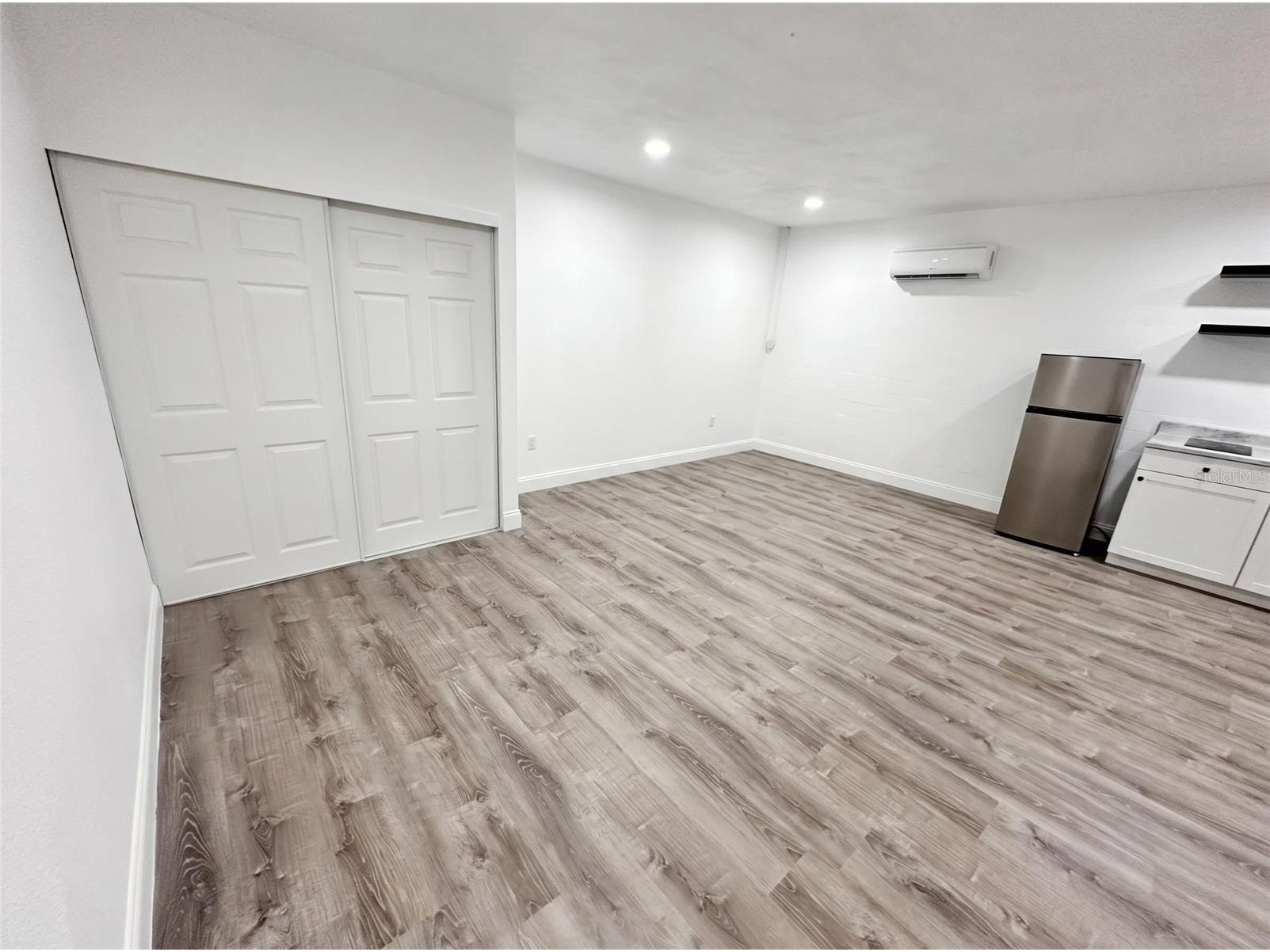 1017 Parkwood Drive #2 Ormond Beach FL 32174 TB8498423 image4