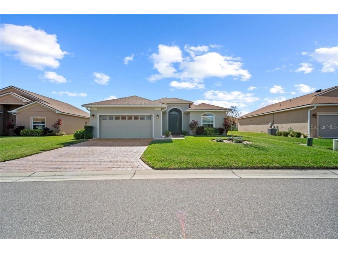 1017 Sawgrass Drive Winter Haven FL 33884 - LAKE ASHTON P4933760 image1