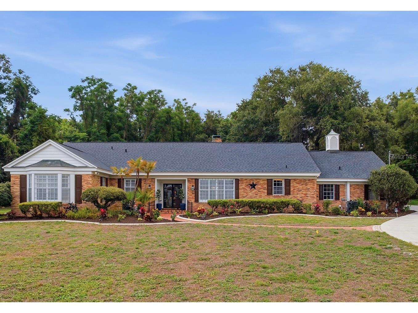 1017 Shore Acres Drive Leesburg FL 34748 G5112017 image1
