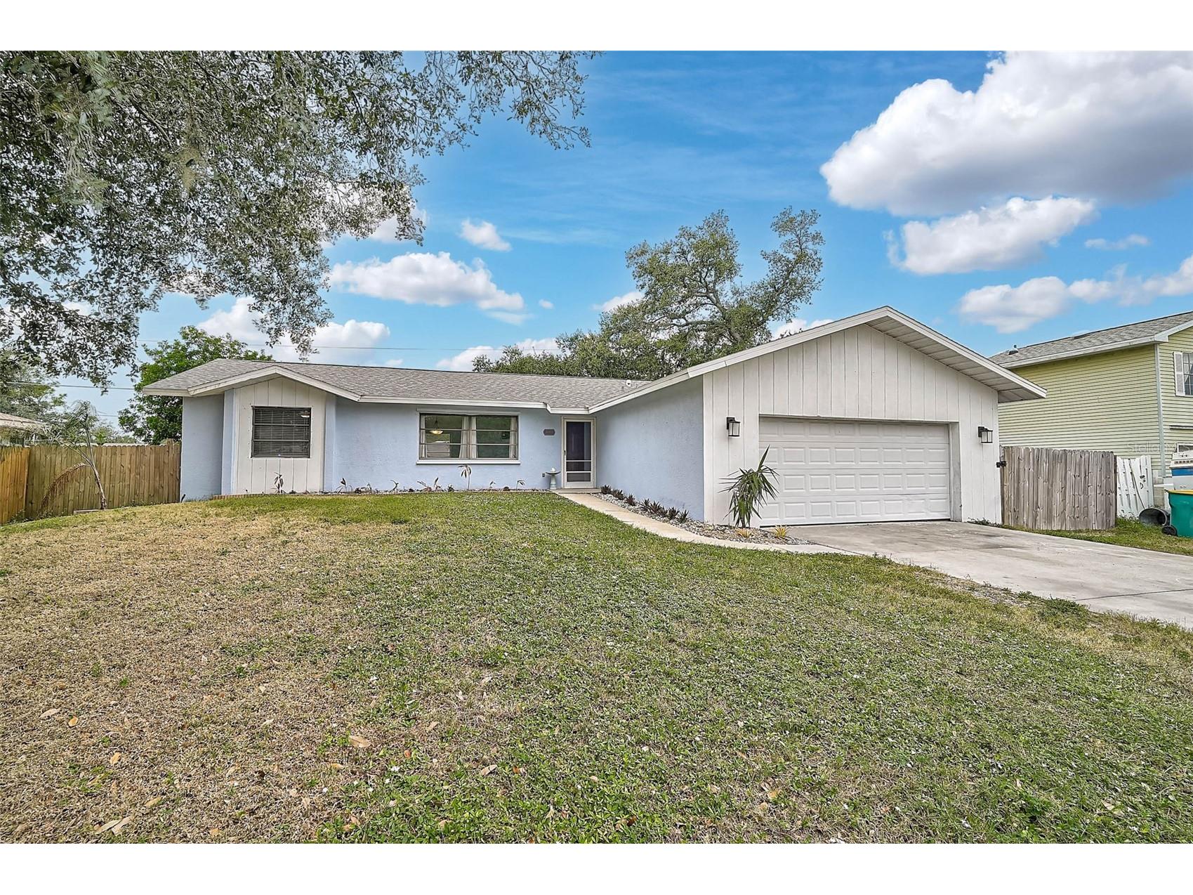 1017 Waterside Street Port Charlotte FL 33952 A4672084 image1