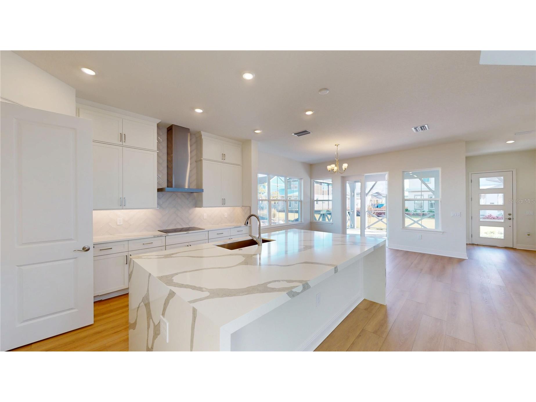 10173 Gobat Alley Orlando FL 32827 O6358112 image13