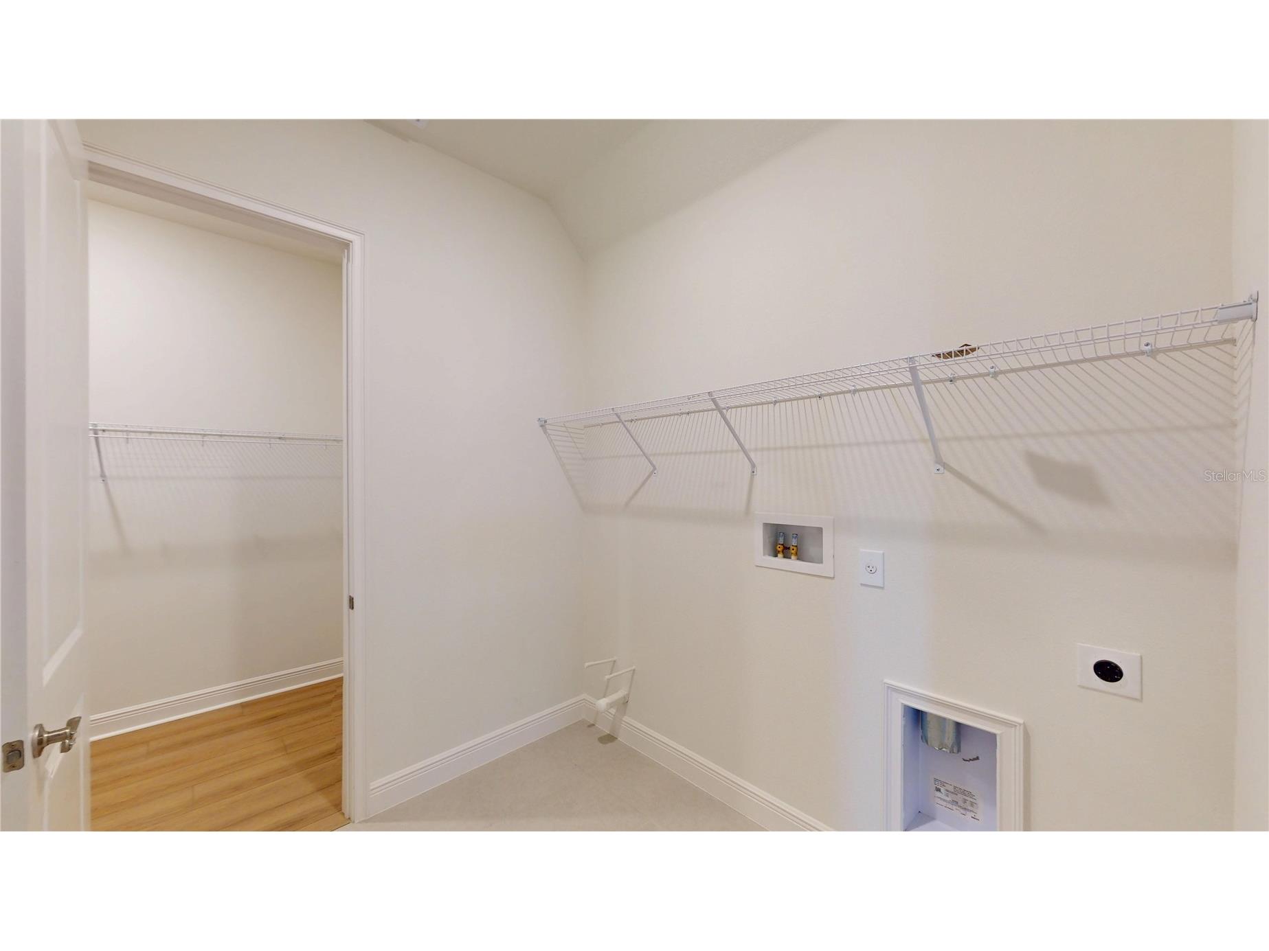 10173 Gobat Alley Orlando FL 32827 O6358112 image23