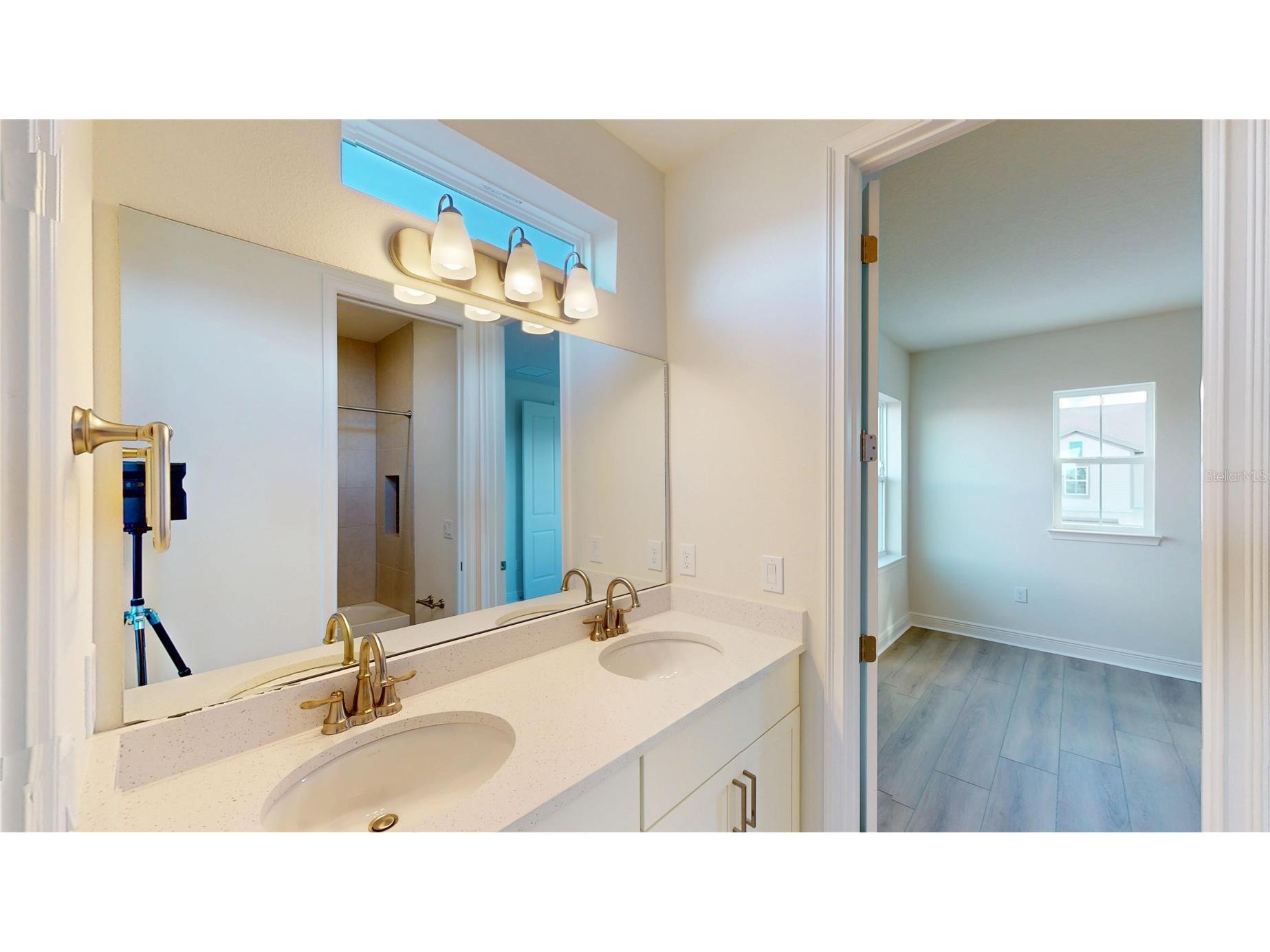 10173 Gobat Alley Orlando FL 32827 O6358112 image26