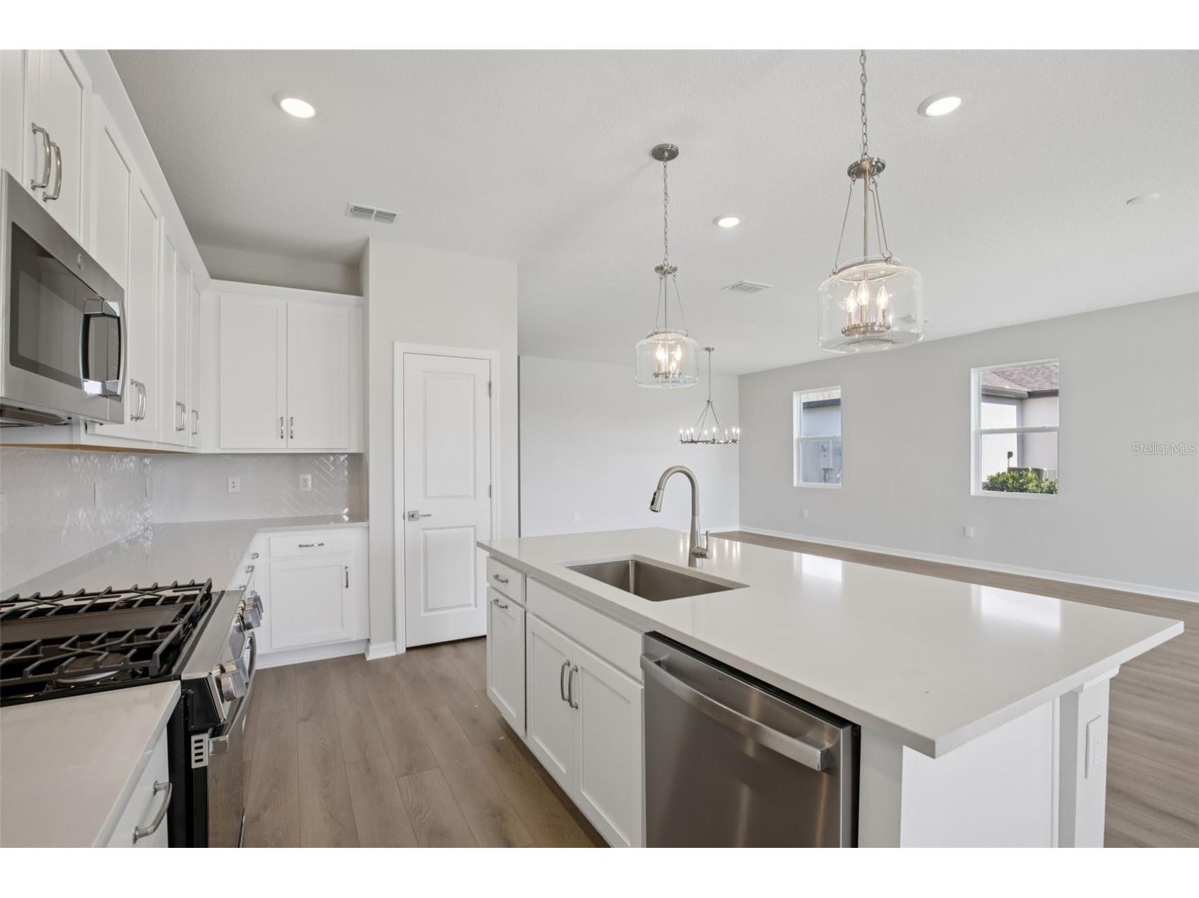 10175 Hidden Hammock Loop Parrish FL 34219 TB8439755 image15