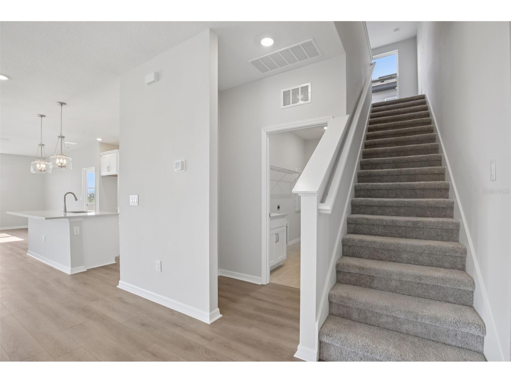 10175 Hidden Hammock Loop Parrish FL 34219 TB8439755 image5