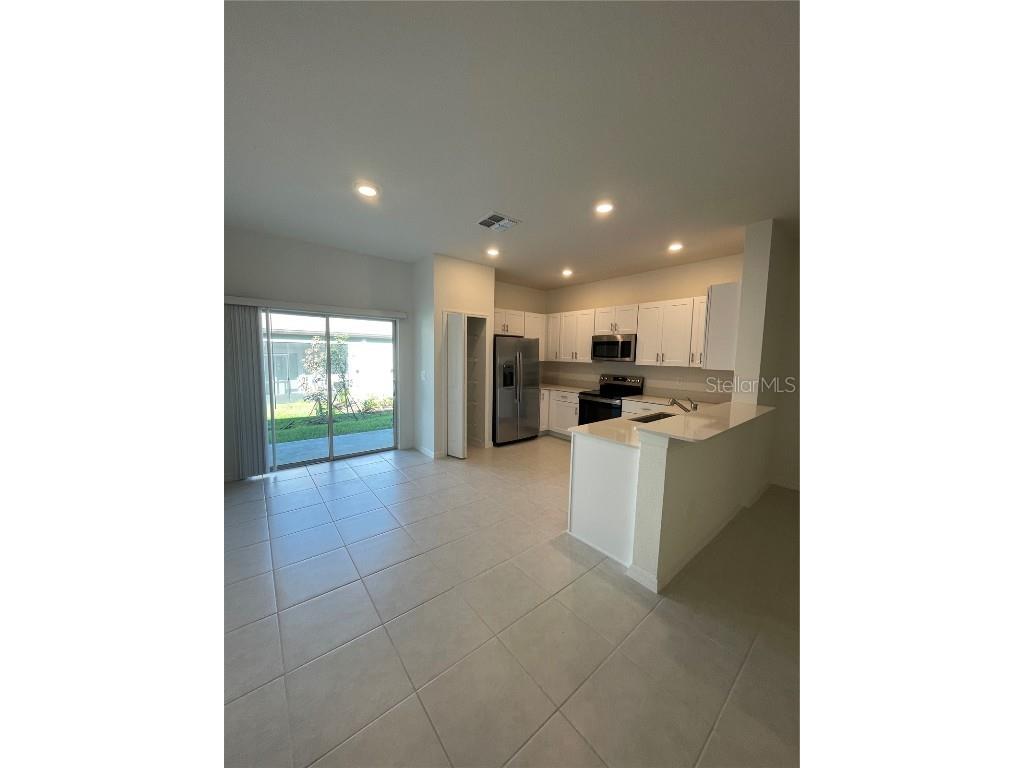 10175 Trumpet Honeysuckle Way San Antonio FL 33576 TB8431696 image6