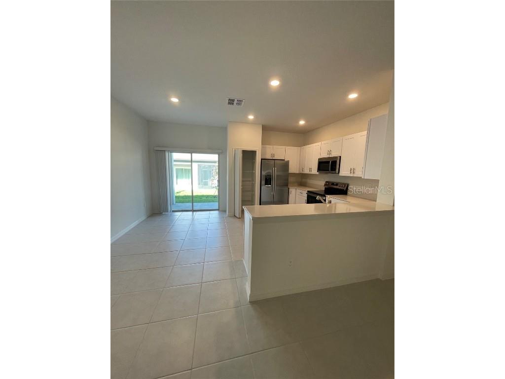 10175 Trumpet Honeysuckle Way San Antonio FL 33576 TB8431696 image8