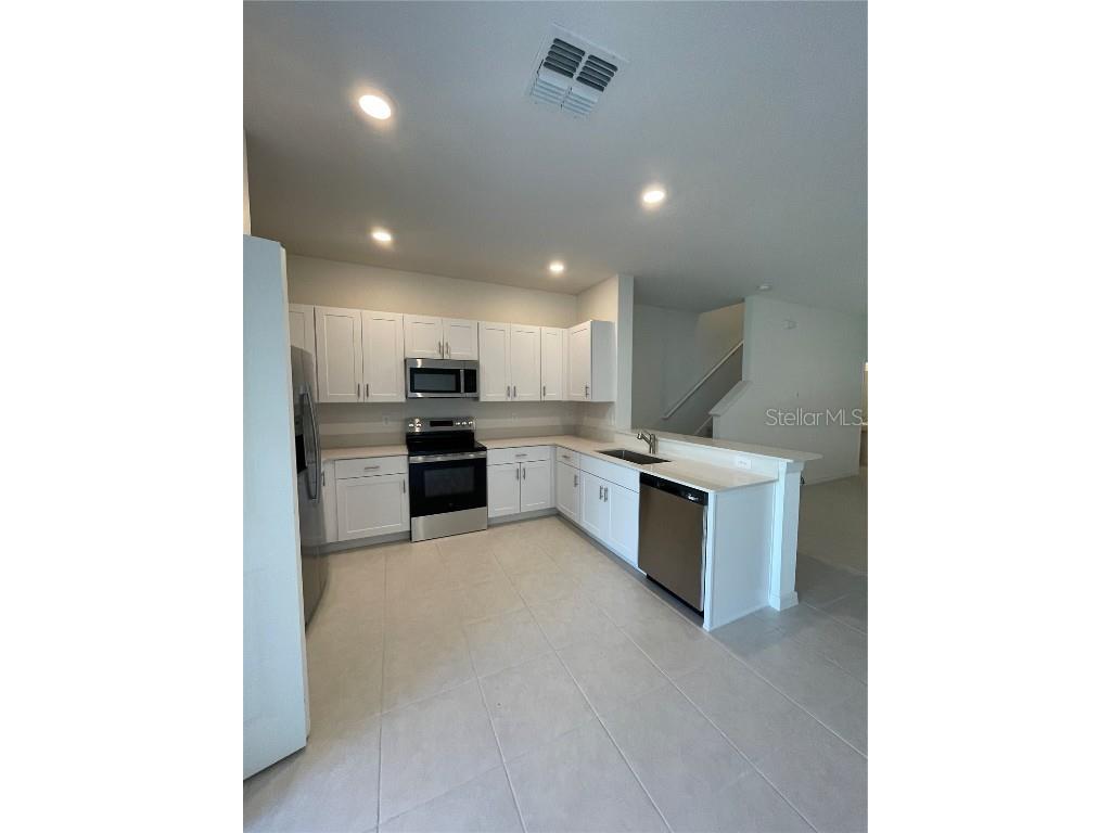 10175 Trumpet Honeysuckle Way San Antonio FL 33576 TB8431696 image9