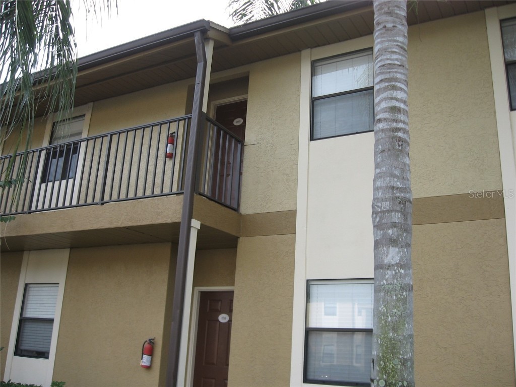 10178 Sailwinds Boulevard S #205 Largo FL 33773 U8185142 image1