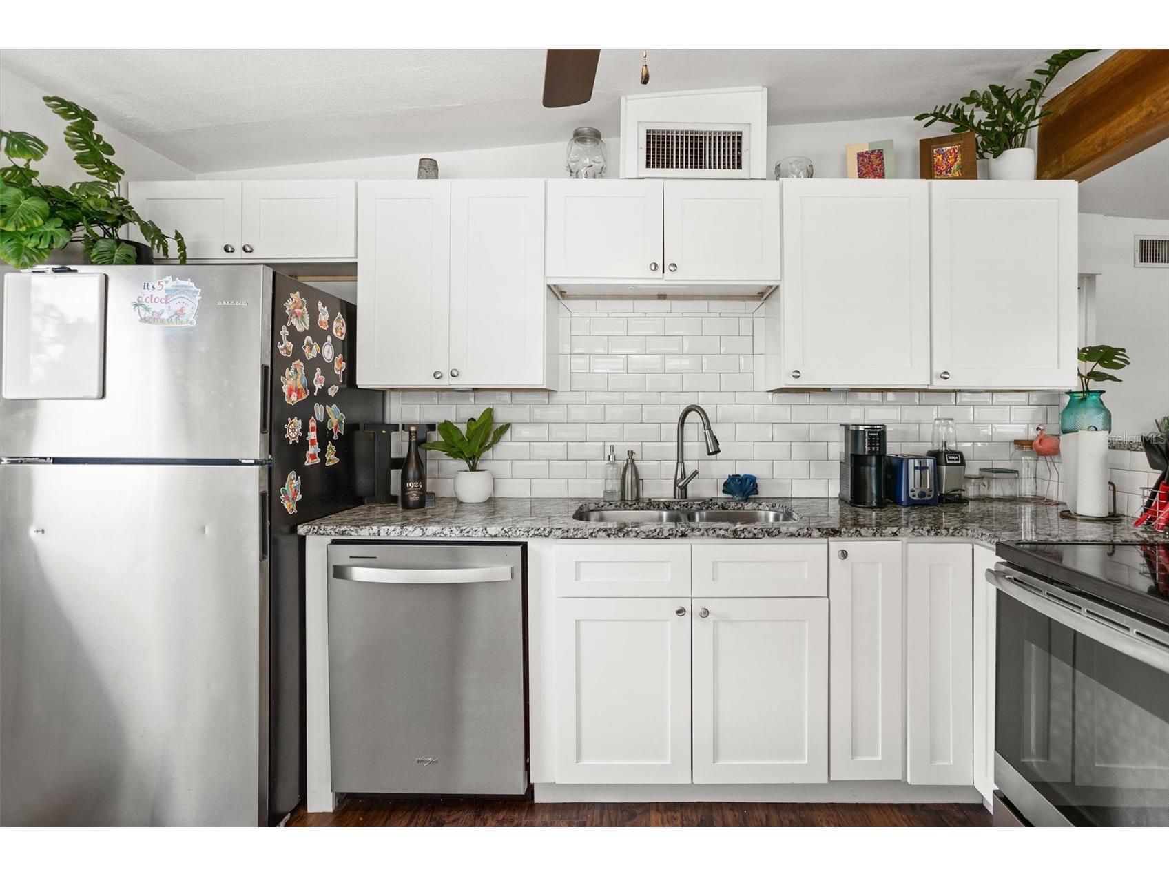 1018 55th Avenue N Saint Petersburg FL 33703 TB8448518 image12