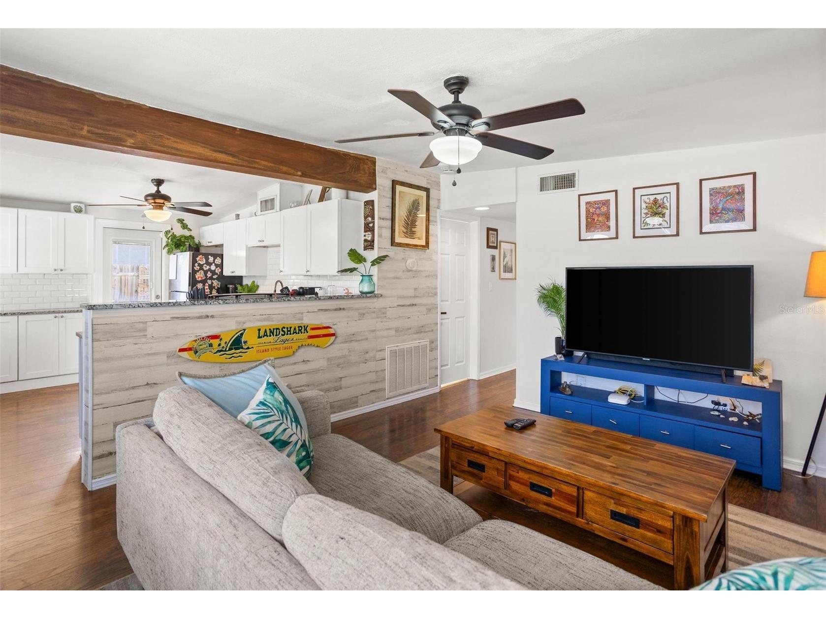 1018 55th Avenue N Saint Petersburg FL 33703 TB8448518 image2