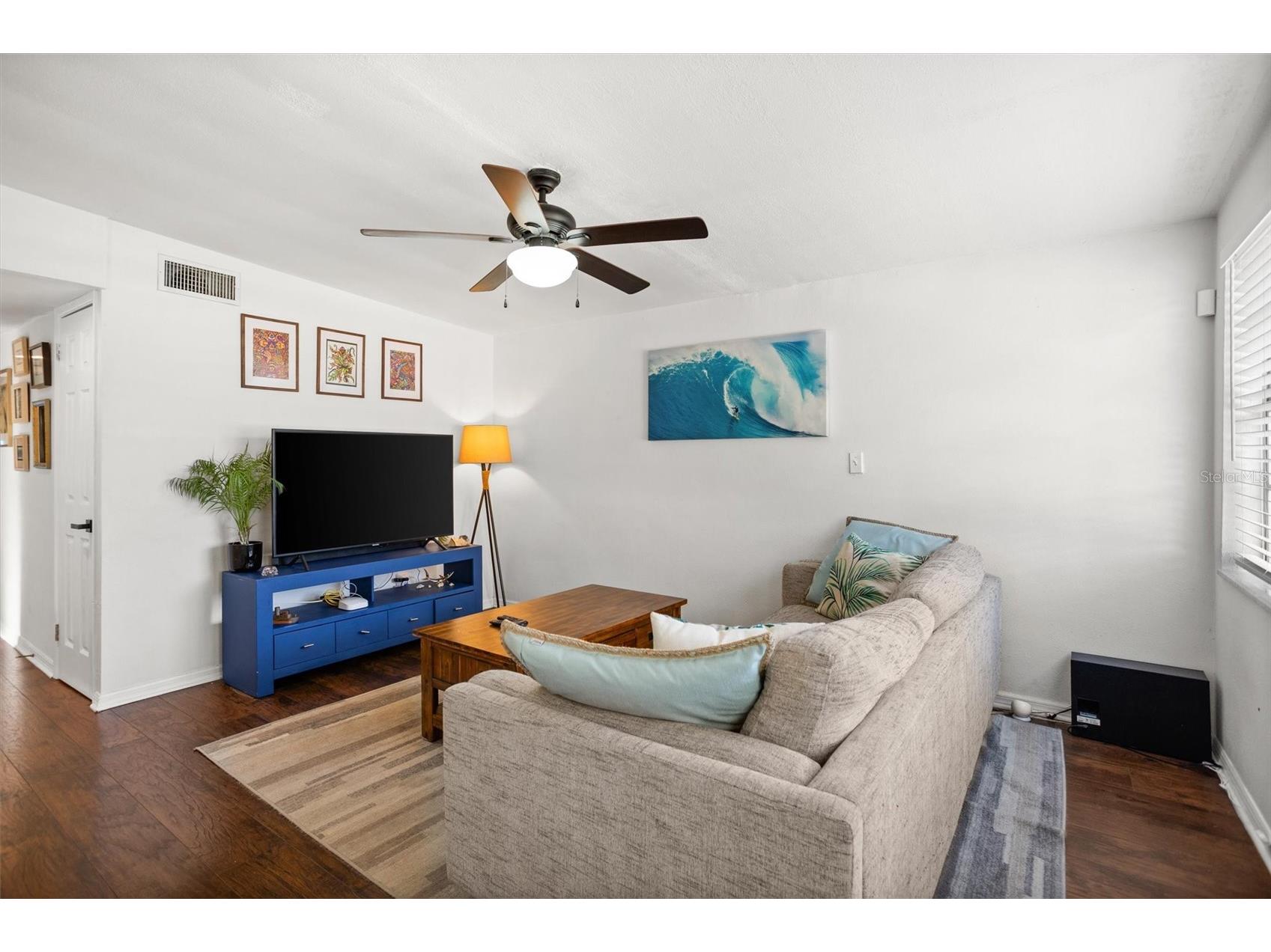 1018 55th Avenue N Saint Petersburg FL 33703 TB8448518 image4