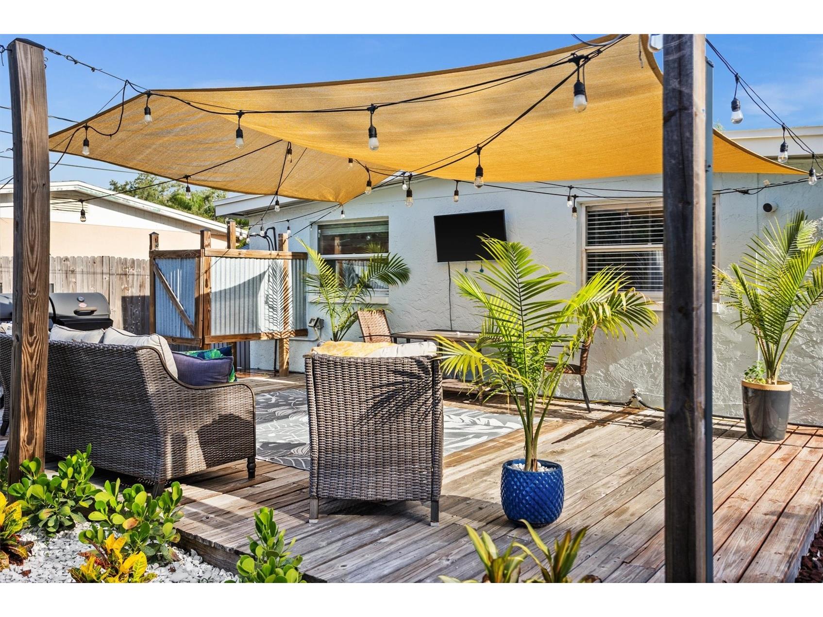 1018 55th Avenue N Saint Petersburg FL 33703 TB8448518 image65