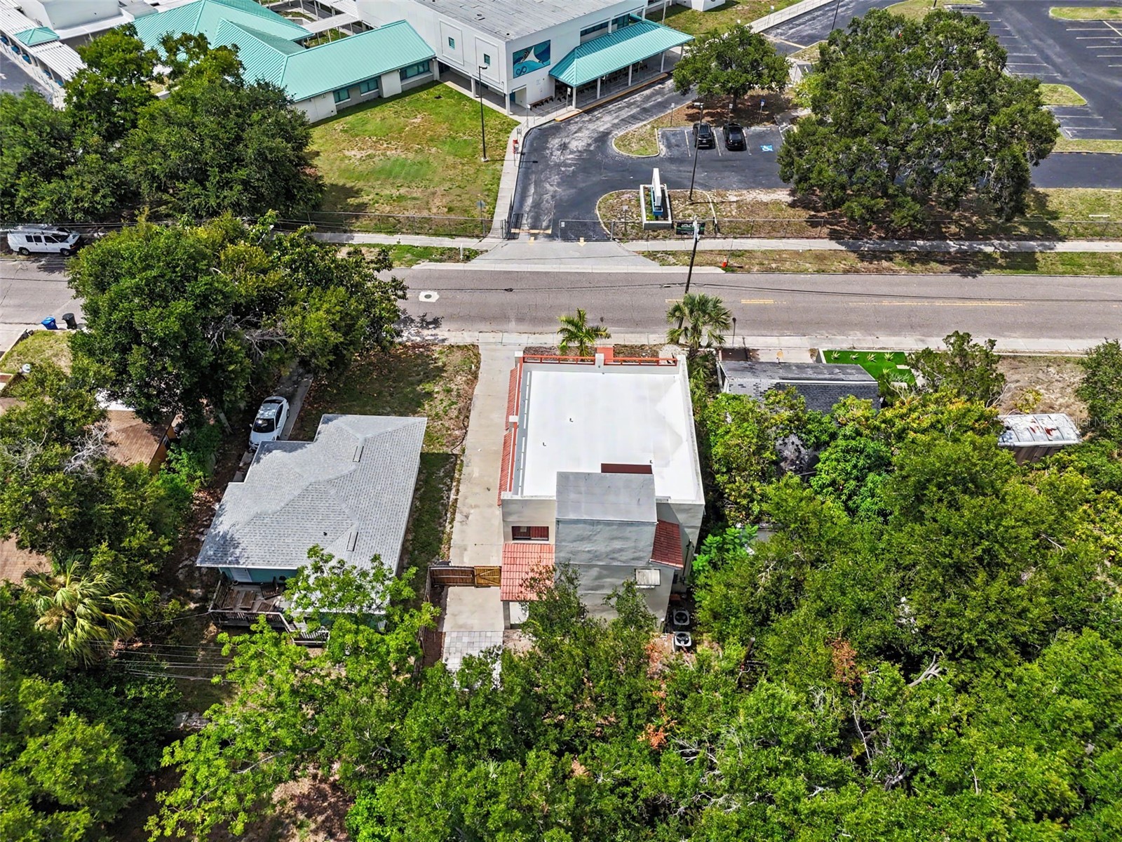 1018 7th Avenue S Saint Petersburg FL 33705 TB8523180 image54