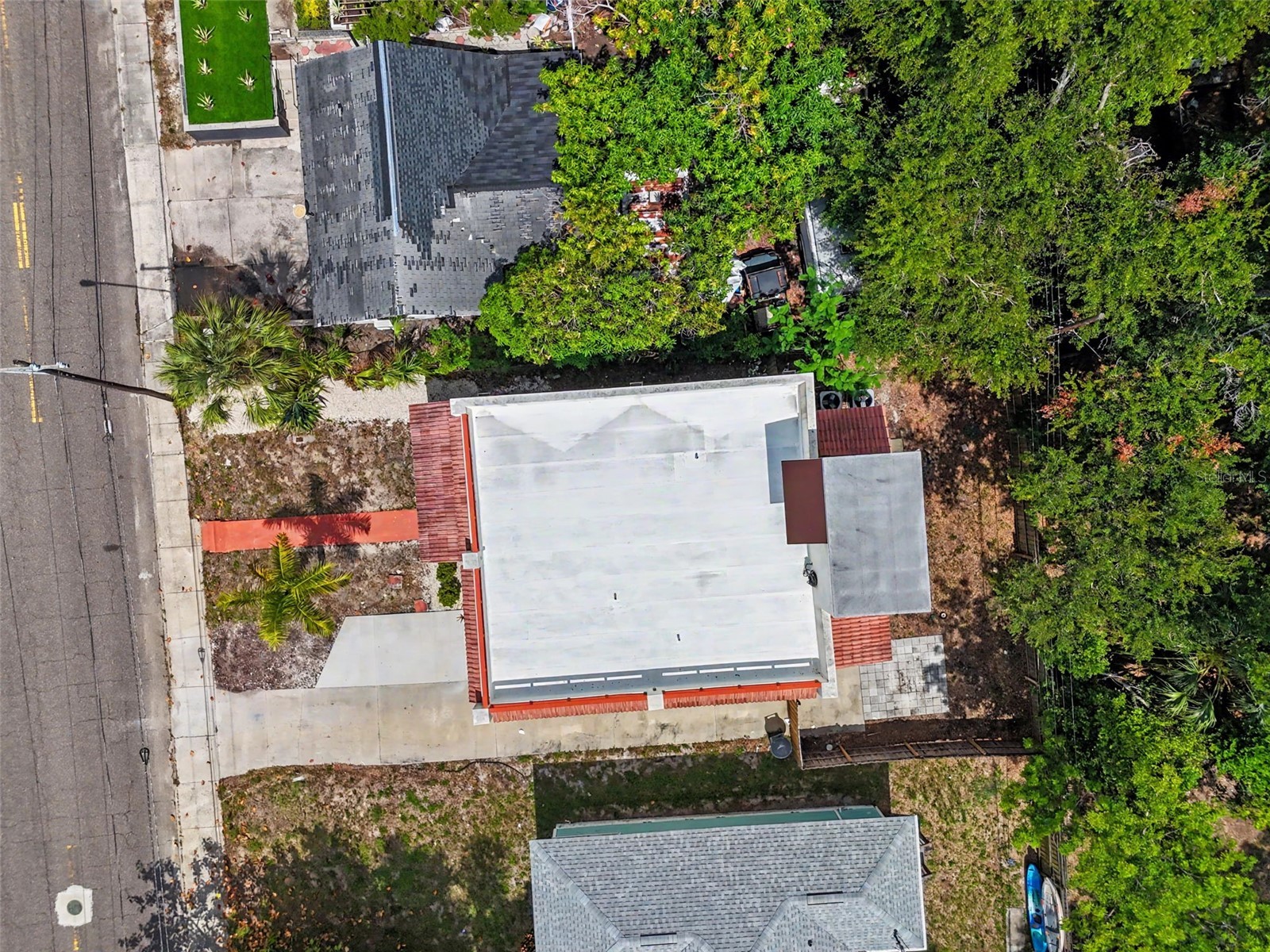 1018 7th Avenue S Saint Petersburg FL 33705 TB8523180 image55