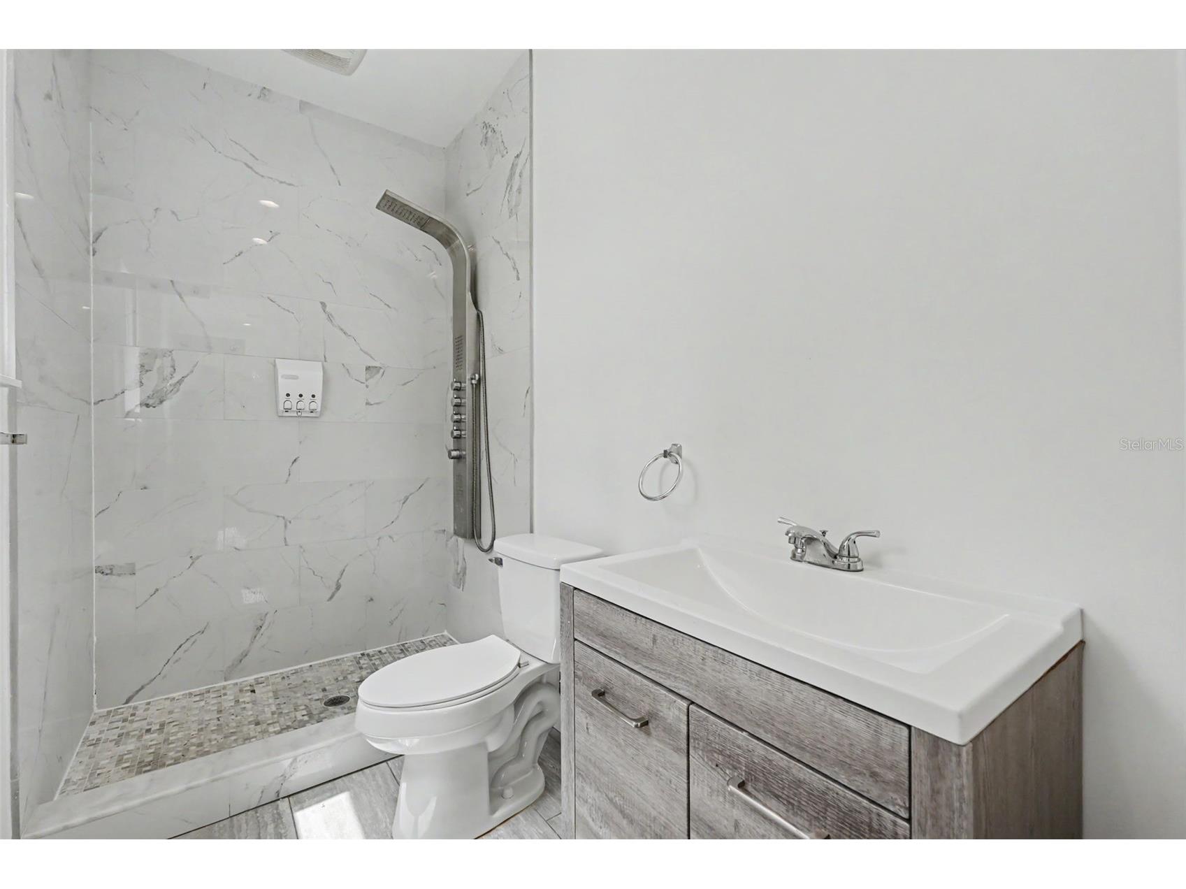 1018 7th Avenue S Saint Petersburg FL 33705 TB8525850 image29