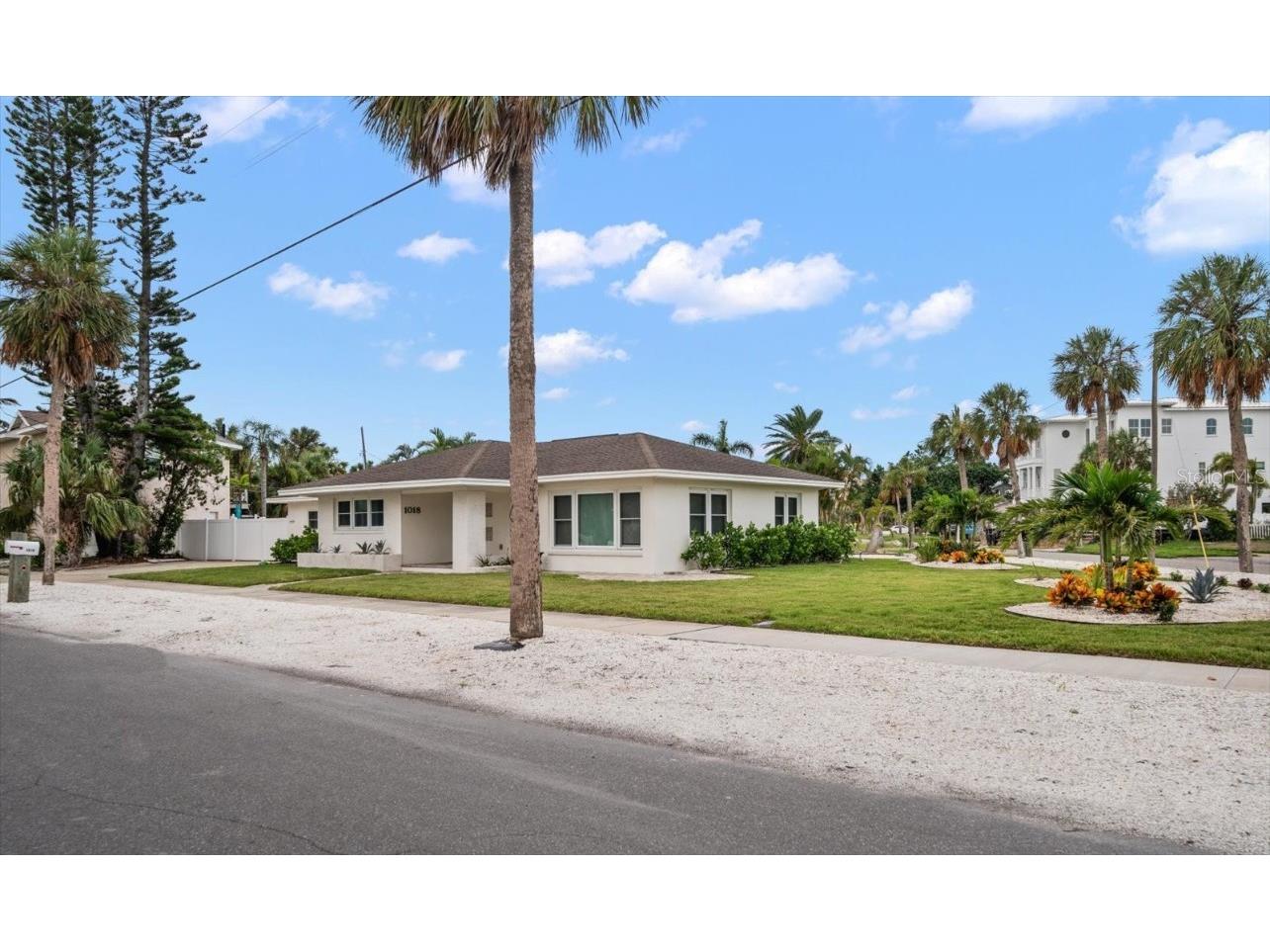 1018 Bay Esplanade Clearwater Beach FL 33767 TB8446996 image7