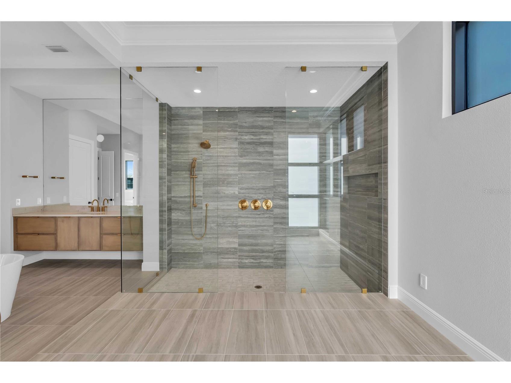 1018 Blue Shell Loop Sarasota FL 34240 A4628078 image42