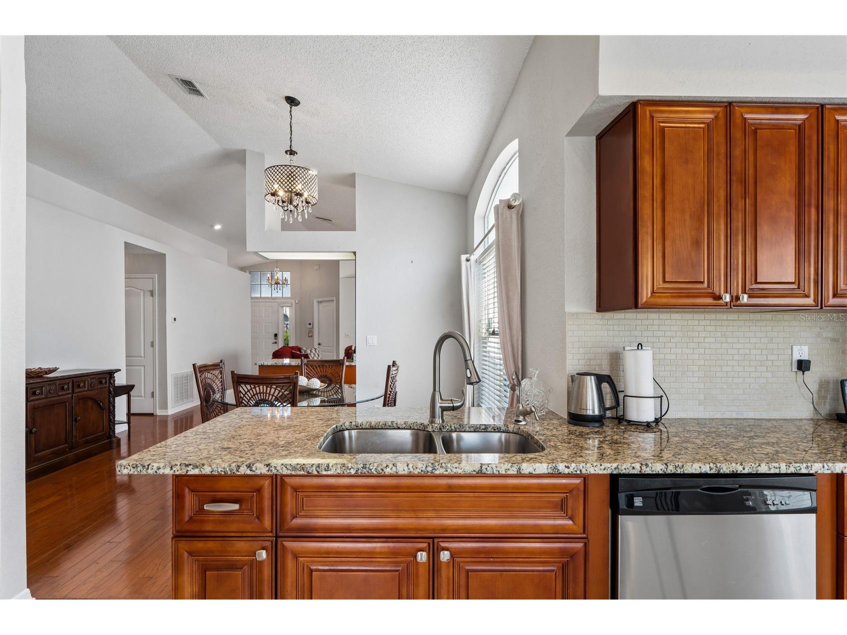 1018 Castille Drive Spring Hill FL 34608 W7885327 image14