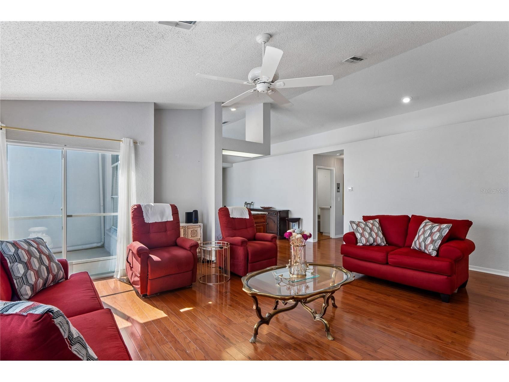 1018 Castille Drive Spring Hill FL 34608 W7885327 image8