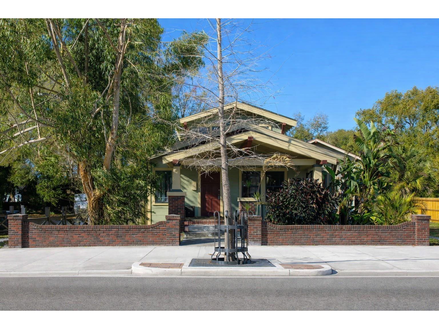 1018 E Columbus Drive Tampa FL 33605 TB8479858 image1