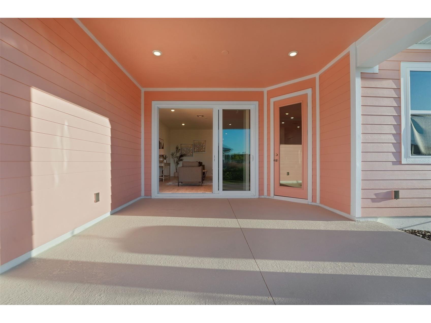 1018 Fiesta Key Circle Lady Lake FL 32159 G5107185 image8