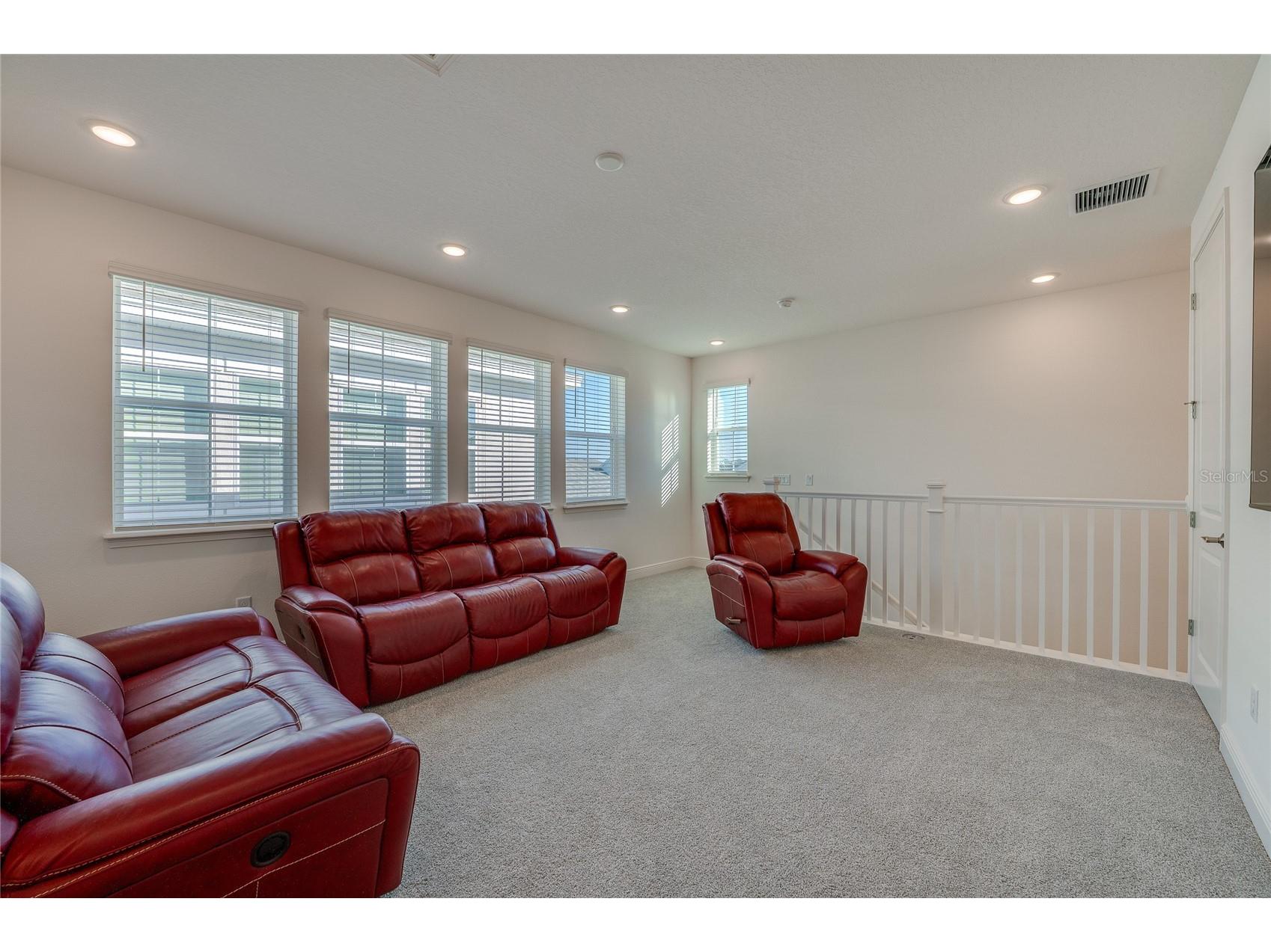 1018 Flopshot Circle Daytona Beach FL 32124 V4946697 image40