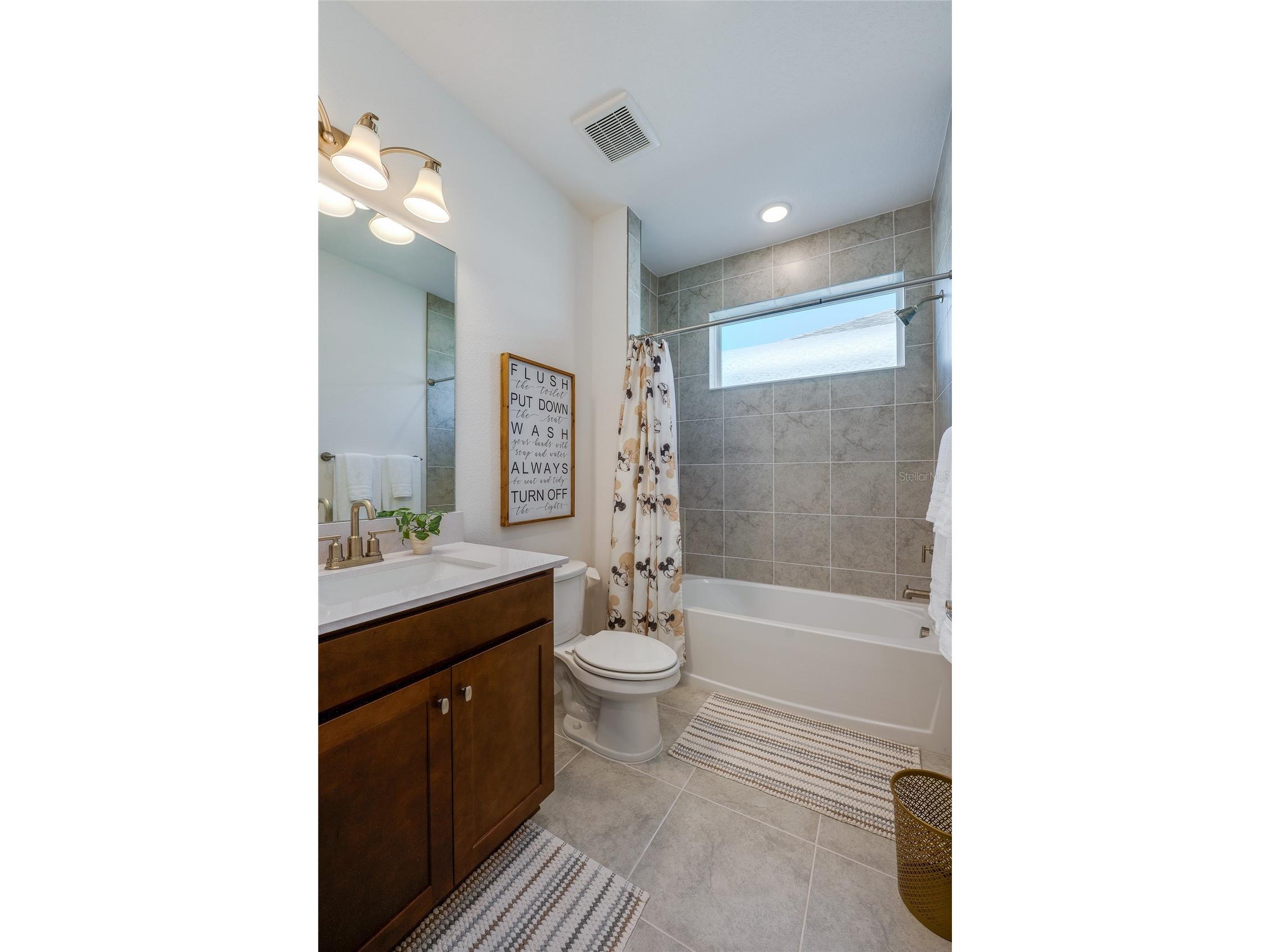 1018 Flopshot Circle Daytona Beach FL 32124 V4946697 image41