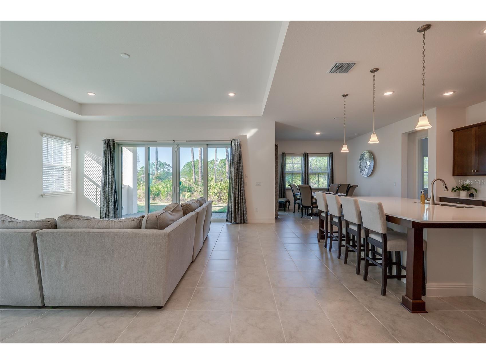 1018 Flopshot Circle Daytona Beach FL 32124 V4946697 image9