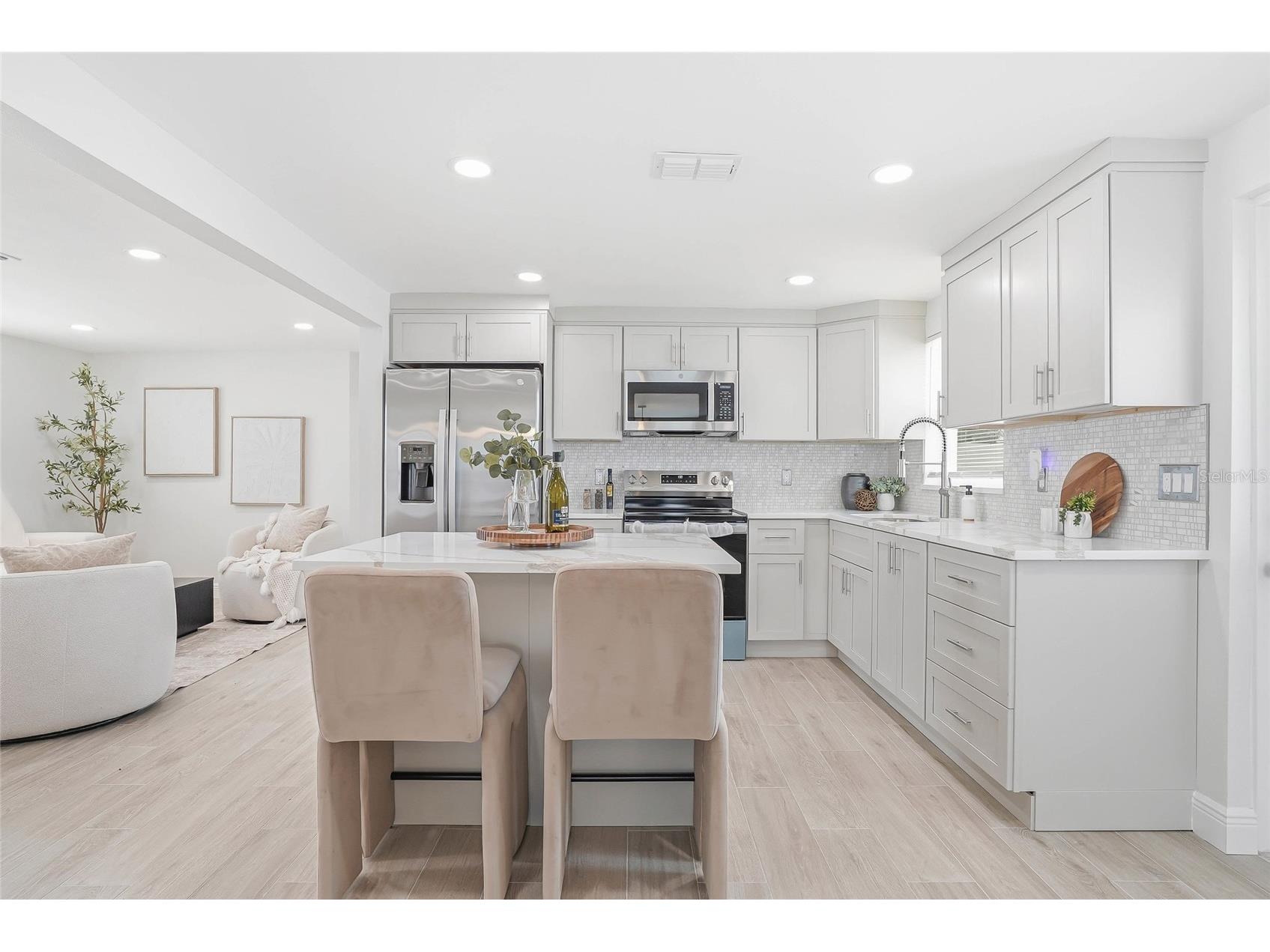 1018 Landau Street Holiday FL 34690 TB8508877 image10